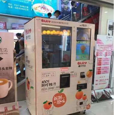 Saimon Fresh Fruit Juice Vending Machine 800W PLC ภาชนะรับแรงดันสำหรับสนามบิน